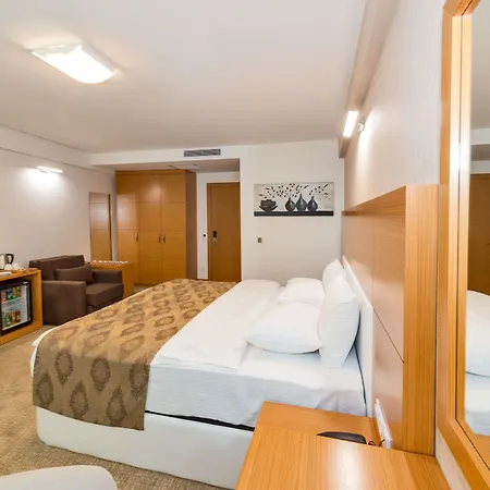 Mien Hotel Istanboel