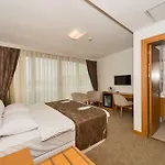 Mien 4* Provincia di Istanbul