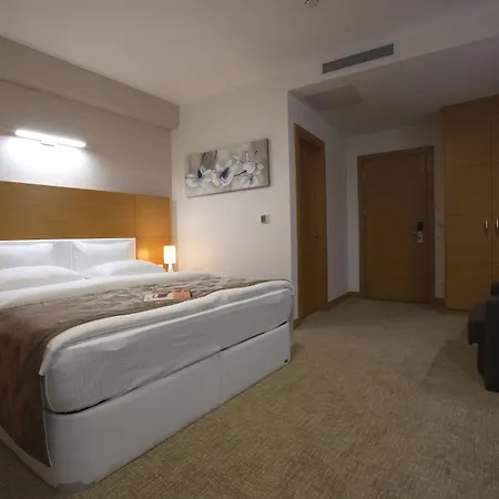 Mien איסטמבול